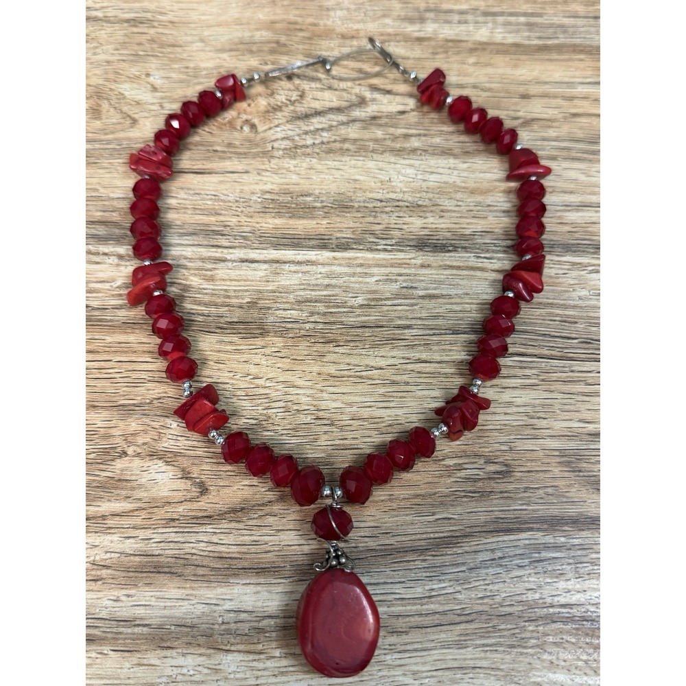 VTG Red Faceted Bead Pendant Necklace Gemstone Beaded Handmade Unique Jewelry